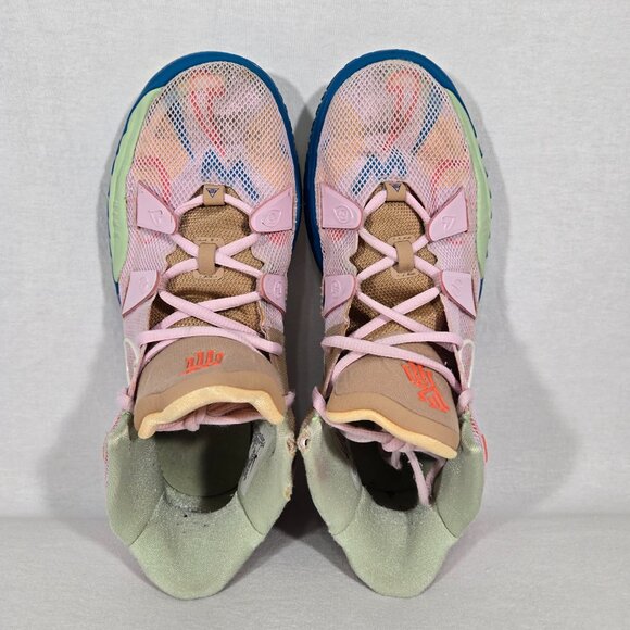 NIKE Kyrie 7 Exclusive "1 World 1 People" Regal Pink Sneakers Women's Size 8. - Picture 7 of 17